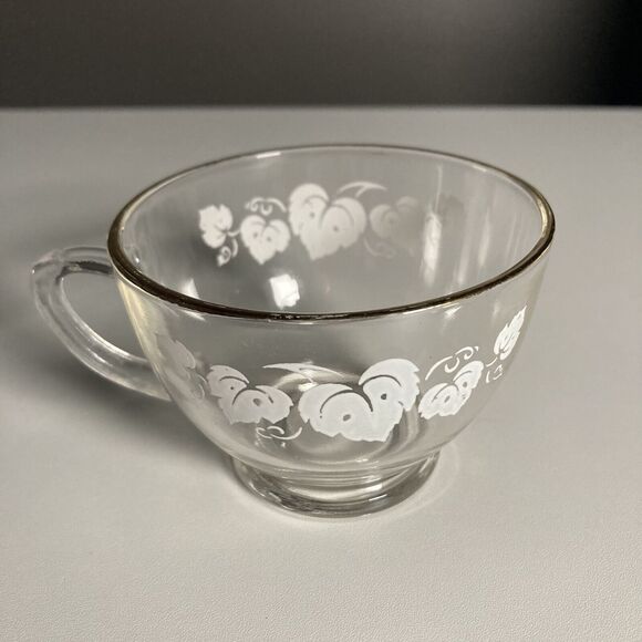 Anchor Hocking Glass Punch Cup Set (6) • White Grape Leaves • Gold Rim • Vintage - Picture 3 of 16